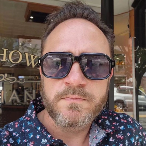 Retro Oversized Square Sunglasses UV400 Protection Fashion Large Frame Eyewear For Men Women Outdoor Travel