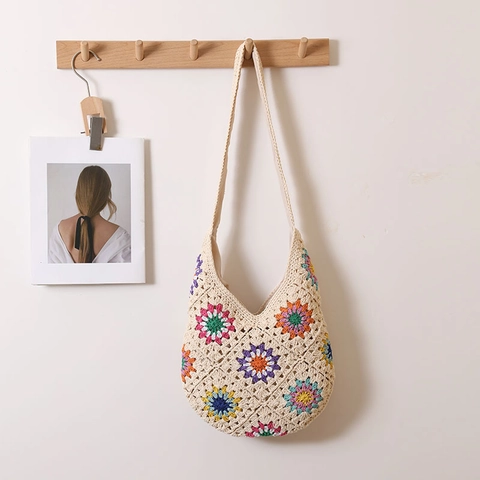 Boho Handgehäkelte Web-Schultertasche Für Damen Vintage Blumenmuster Granny Square Baumwollmischung Strand-Strohbeutel