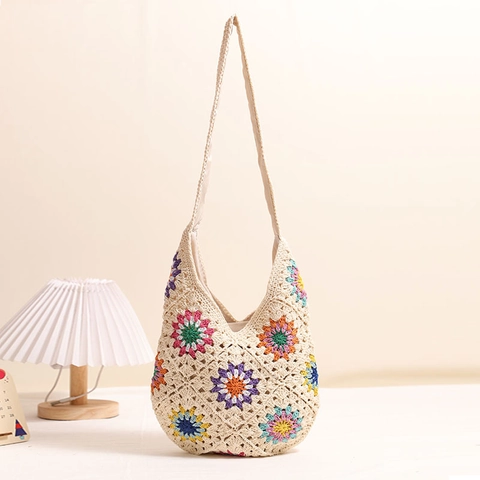 Boho Handgehäkelte Web-Schultertasche Für Damen Vintage Blumenmuster Granny Square Baumwollmischung Strand-Strohbeutel