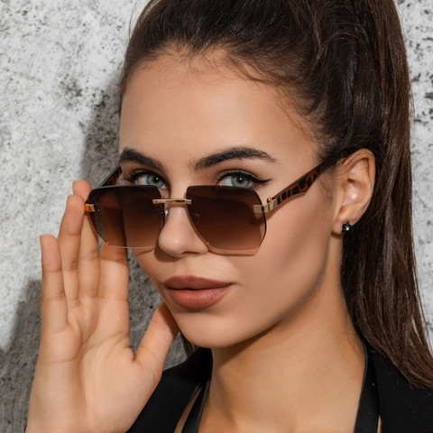 Rimless Square Sunglasses With Metal Bridge And Leopard Print Temples UV400 Protection Gradient Lenses Fashion Eyewear