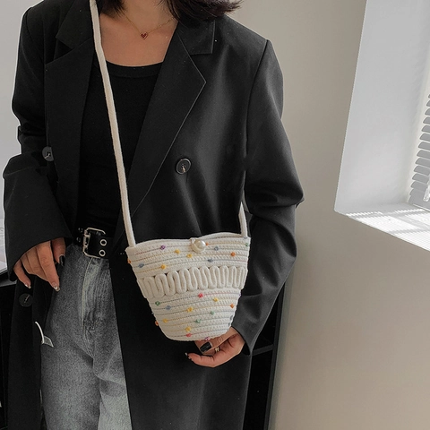 Borsa A Tracolla Intrecciata A Mano Con Decorazione A Bottone In Perla Artificial Mini Borsa Per Telefono Stile Paglia Traforata Estate Spiaggia Casual Per Donne