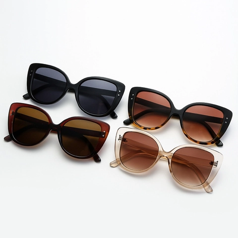 Modische Oversize Katzenaugen Sonnenbrille Für Damen PC Rahmen AC Gläser UV400 Schutz Vintage Nietendesign