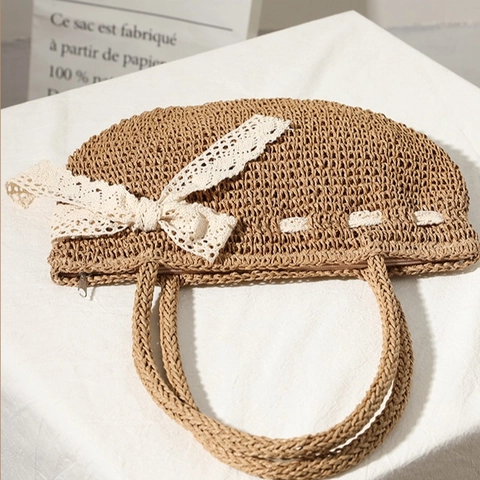 Γυναικεία Χειροποίητη Πλεκτή Τσάντα Ώμου Από Άχυρο Με Μεγάλο Δαντελένιο Φιόγκο Τσάντα Παραλίας