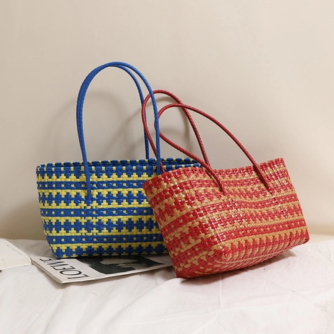 Geweven Draagtas Van Kunststof PP Color Block Strandvakantie Handtas Grote Capaciteit Voor Vrouwen Boodschappenmand Stijl