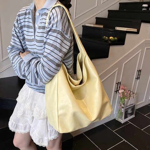 Minimalist Large Capacity PU Leather Hobo Bag For Women Soft Solid Color Commuting Shoulder Tote Bag Magnetic Closure