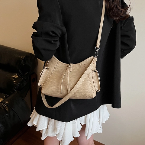Women Lychee Pattern PU Leather Crossbody Bag Side Pockets Tassel Decoration Zip Casual Shoulder Underarm Hobo Bag