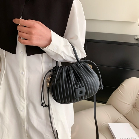 Women Ruched PU Leather Crossbody Bag Cloud Bucket Shape With Drawstring Square Buckle Shoulder Handbag Versatile