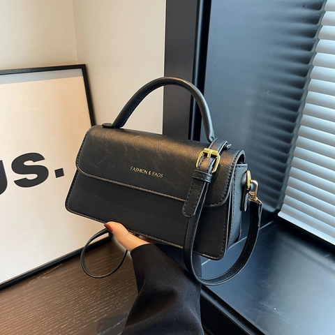 Women Retro PU Leather Crossbody Bag Small Square Shoulder Handbag Minimalist Urban Commuter Versatile Golden Hardware