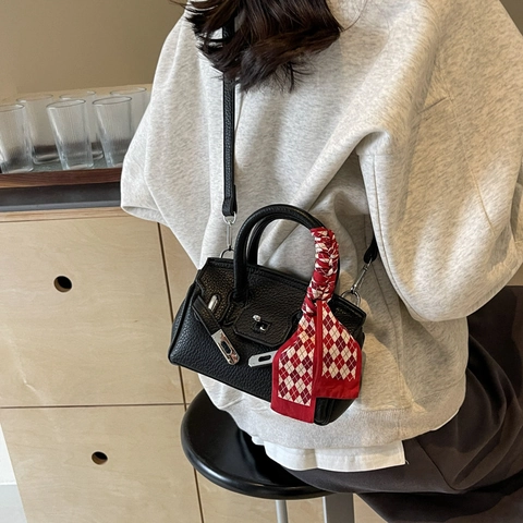 Women Handbag PU Leather Lychee Texture With Satin Scarf Decor Crossbody Bag Adjustable Strap Minimalist Elegant