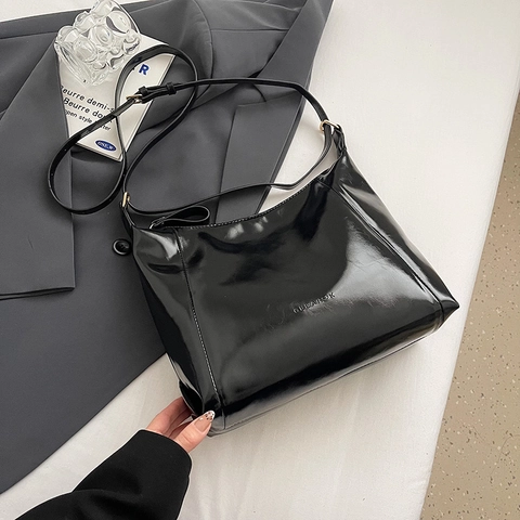Vintage Shiny PU Leather Hobo Shoulder Bag Large Capacity Solid Color Casual Commuter Tote With Adjustable Strap