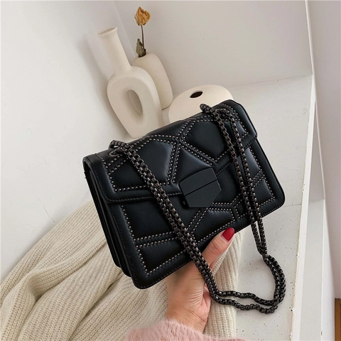 Women Shoulder Crossbody Bag PU Leather Geometric Quilted Rivets Chain Strap Small Square Retro Fashion Bag