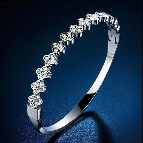 Edelstahl Armreif Für Damen Mit Straß Zirkon Kleeblatt Herz Stern Römische Ziffern Eleganter Modeschmuck