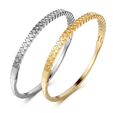 Bracciale Rigido In Acciaio Inossidabile Placcato Oro 18K Stella Zirconia Cubica Geometrico Da Donna