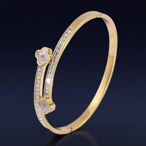 Edelstahl Offener Armreif Mit Doppelter Kleeblatt Perlmuttmuschel Und Zirkonia Luxus Mode Schmuck Für Damen