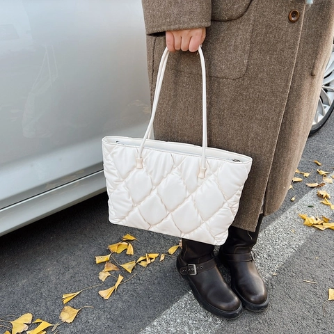 Quilted Tote Bag PU Leather Large Capacity Rhombus Pattern Shoulder Handbag Winter Fashion For Women