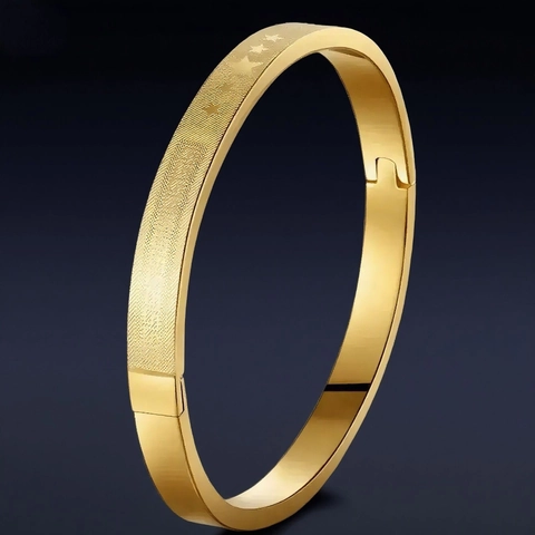 Bracelet Jonc En Acier Inoxydable Pour Femmes Avec Motif Étoile Givrée Et Design Texturé Fermoir À Charnière