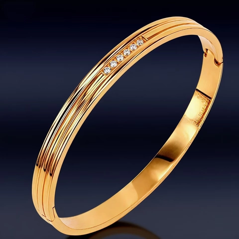 Brazalete De Acero Inoxidable Para Mujer Chapado En Oro Con Ranuras Paralelas E Incrustaciones De Circonita Moda