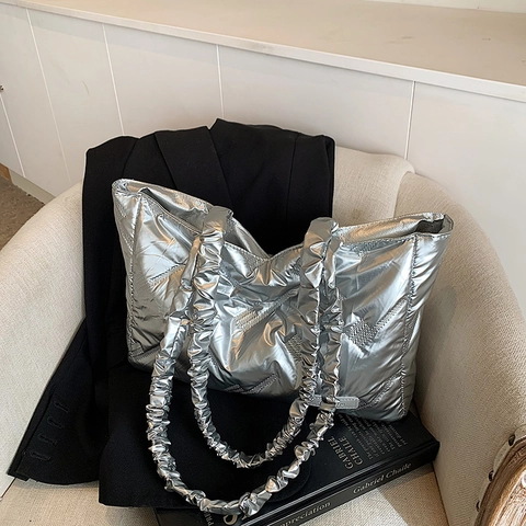 Gesteppte Puffer Tote Bag Damen Große Kapazität Geriffelte Träger Metallic Nylon Umhängetasche Winter Mode