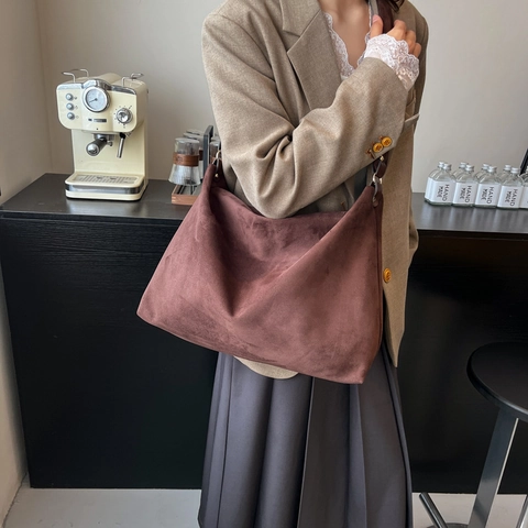 Faux Suede Hobo Tas Grote Capaciteit Minimalistische Retro Schoudertas Met Knoopriem Detail Ritssluiting Voor Dames