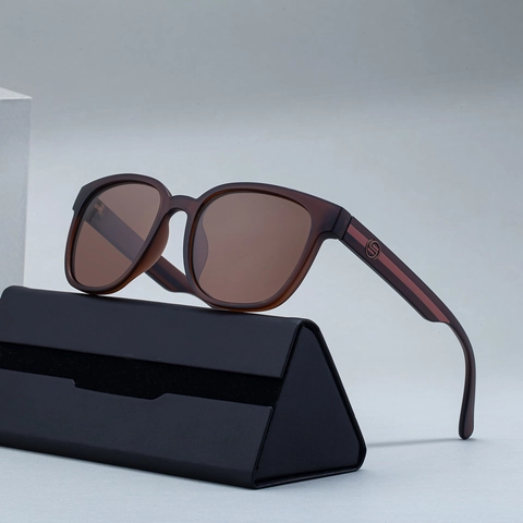 Fashion Polarized Sunglasses For Men Square PC Frame Metal Hinge UV400 Protection Outdoor Driving Eyewear Stylish
