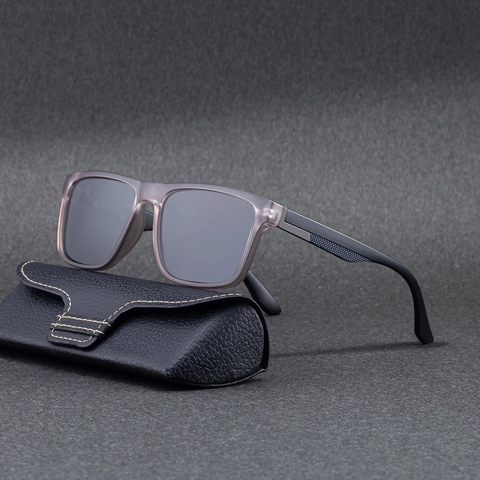 Square Polarized Sunglasses Men Matte PC Frame UV400 TAC Lens Retro Outdoor Driving Fashion Shades