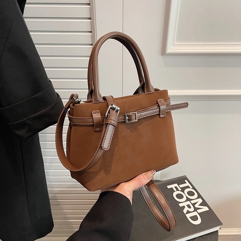 Vintage Handtas Van Mat Imitatiesuède Met Riemgesp Magneetsluiting Verstelbare Riem Casual Schoudertas Voor Dames