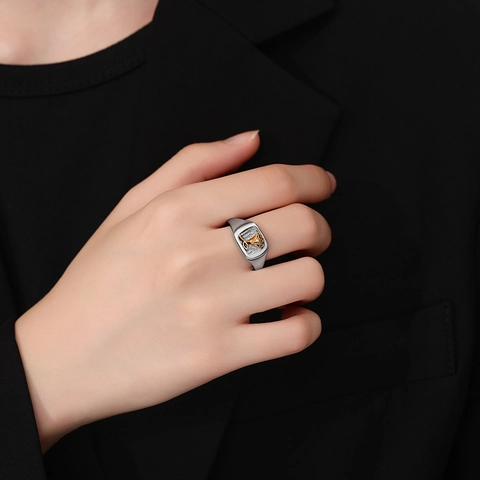 Rose Flower Adjustable Ring Copper Vintage Square Signet 3D Floral Relief Elegant Niche Design Jewelry For Women