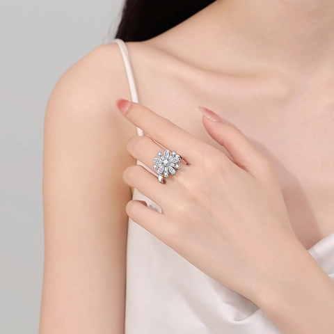 Anillo Giratorio De Copo De Nieve Circonio Cobre Ajustable Spinner Fidget Alivio Del Estrés Elegante Joyería De Lujo Para Mujer