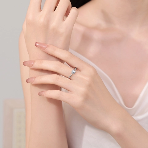 Elegant Bamboo Joint Design Copper Ring Round Cut Cubic Zirconia Adjustable Open Size Fashion Jewelry For Women