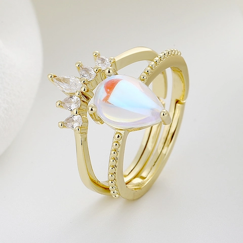 Krone Tiara Verstellbare Ringe Kupfer Birnenform Mondstein Zirkon Elegant Mode Frauen Vintage Stil Schmuck