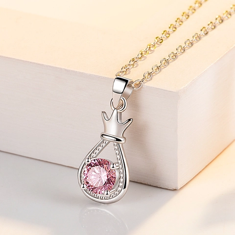Elegant Crown Teardrop Pendant Necklace Copper Plated Cubic Zirconia Fashion Jewelry For Women