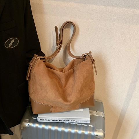 Borsa Hobo In Patchwork Di Pelle PU Scamosciata Retrò Borsa A Tracolla Di Grande Capacità Con Tracolla Regolabile Per Donna