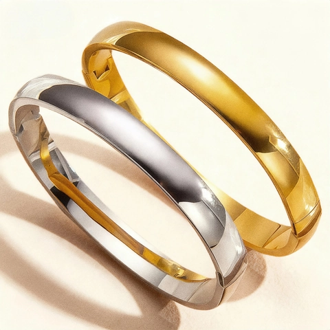 Bracelet Jonc En Acier Inoxydable Poli Minimaliste Hypoallergénique Imperméable Fermoir À Charnière Bijoux Pour Femmes Et Hommes