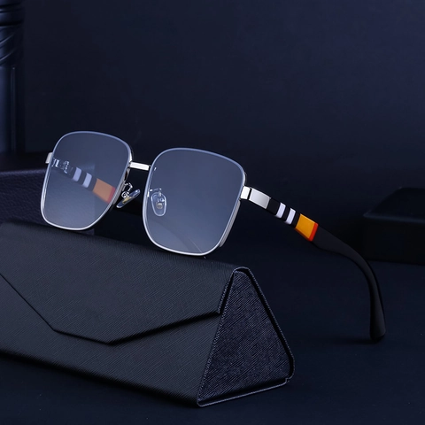 Fashion Square Frame Sunglasses Metal Frame UV400 Protection Striped Temples For Men Women