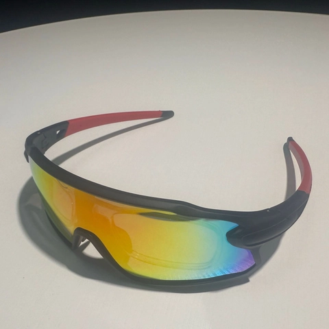 Occhiali da Sole Sportivi Ciclismo Uomo Polarizzati UV400 Grande Lente Integrata Escursionismo Con Telaio Interno Miopia