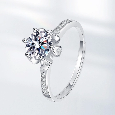 Anillo Solitario Classico Con Incastonatura A Griffe Zircone Rame Placcato Argento Apertura Regolabile Gioielli Eleganti Da Donna