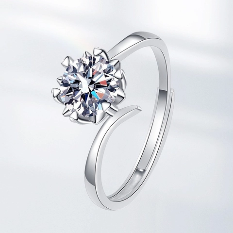 Anello Regolabile Donna Rame Placcato Argento Moissanite Zircone Taglio Rotondo Sei Griffe Cuore Twist Braccio Gioielli Eleganti