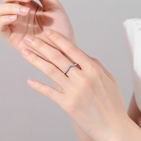 V-Förmiger Wishbone Ring Kupfer Mikropavé Zirkonia Offener Fingerschmuck Minimalistisches Elegantes Geschenk Für Frauen