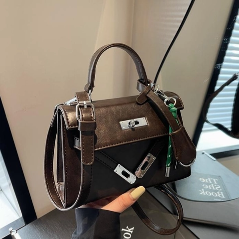 Women PU Leather Handbag Retro Trapezoidal Crossbody Bag With Turn-Lock Closure And Braided Rope Decor Vintage Style
