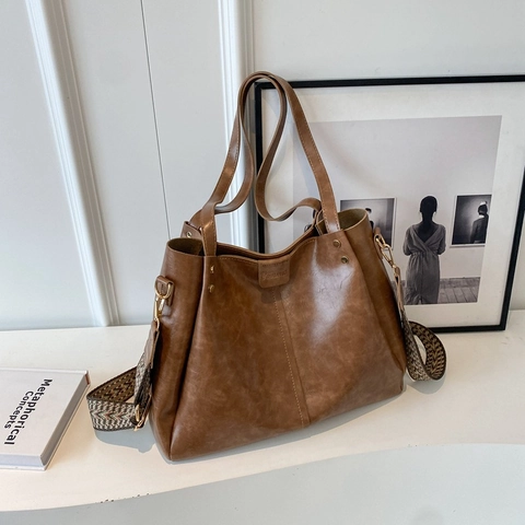 Sac Fourre-tout Vintage Grande Capacité En Cuir PU Sac À Main Pour Femmes Avec Large Bandoulière Tissée Amovible