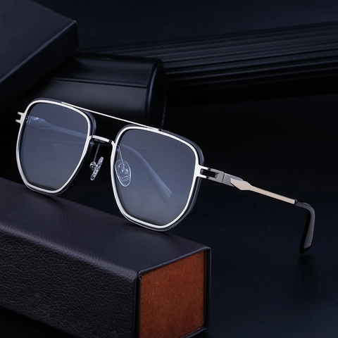 Men Fashion Square Metal Navigator Sunglasses Double Bridge Gradient Lens UV400 Protection Luxury Pilot Shades Eyewear