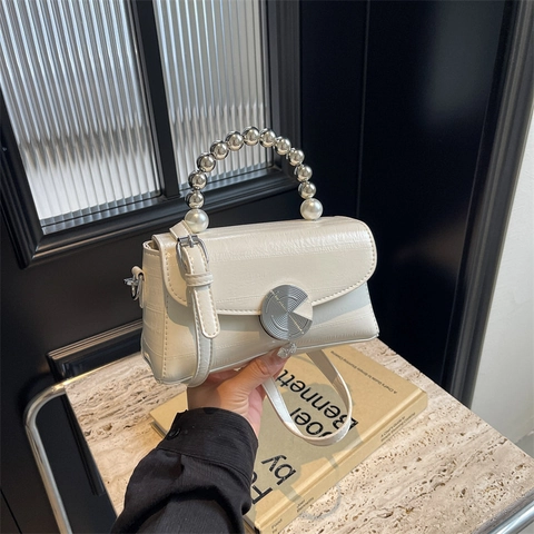 Borsa A Tracolla Mini Alla Moda Da Donna Borsa A Mano In Pelle PU Con Manico In Künstliche Perle Metallo Bottone Rotondo Tendenza