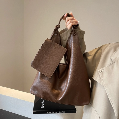 Large Capacity Hobo Bag Pebble Grain PU Leather Minimalist Urban Style Shoulder Tote Including Small Pouch Women