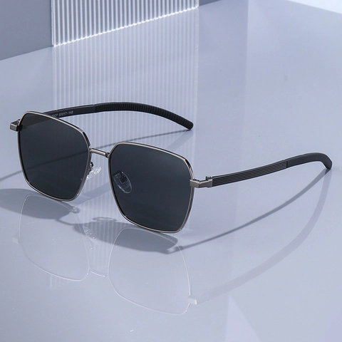 Men Polarized Sunglasses Square Metal Plastic Frame TAC Lenses UV400 Retro Driving Eyewear Fashion Shades