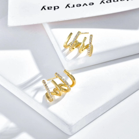 Orecchini In Rame Placcato Oro E Zircone Con 925 Sterling Silver Earring Post Design Geometrico A Spirale Per Donne