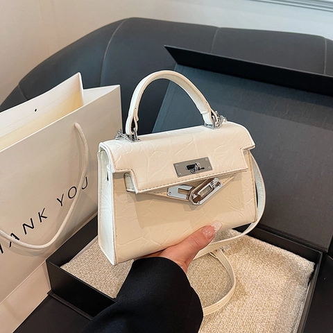 Bolso De Mano De Cuero PU Arrugado Para Mujer Mini Bolso De Hombro Con Cierre Giratorio De Plata Forma Cuadrada Moda