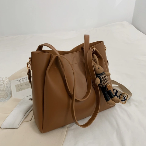 Borsa Tote Da Donna Grande Capacità In Pelle PU Borsa A Spalla Semplice Moda Con Pendente Coniglio E Tracolla Larga Stampata