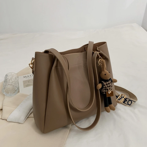 Borsa Tote Da Donna Grande Capacità In Pelle PU Borsa A Spalla Semplice Moda Con Pendente Coniglio E Tracolla Larga Stampata
