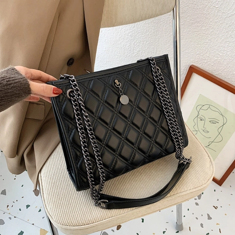 Women Quilted Rhombic Shoulder Bag PU Leather Large Capacity Chain Strap Underarm Square Bag Trendy Fashion