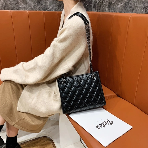 Women Quilted Rhombic Shoulder Bag PU Leather Large Capacity Chain Strap Underarm Square Bag Trendy Fashion